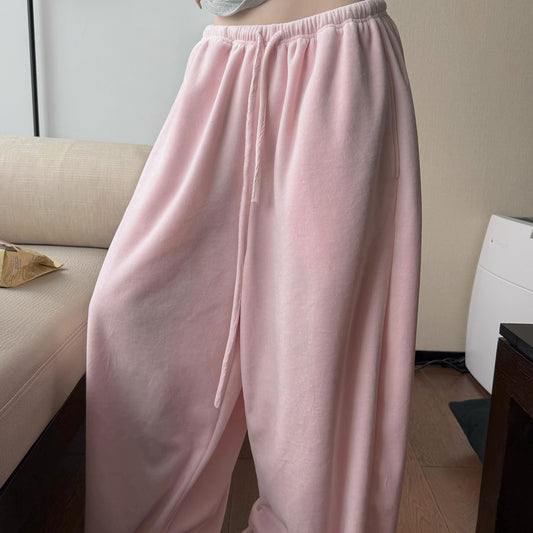 Women's Relaxed Pants detail view
