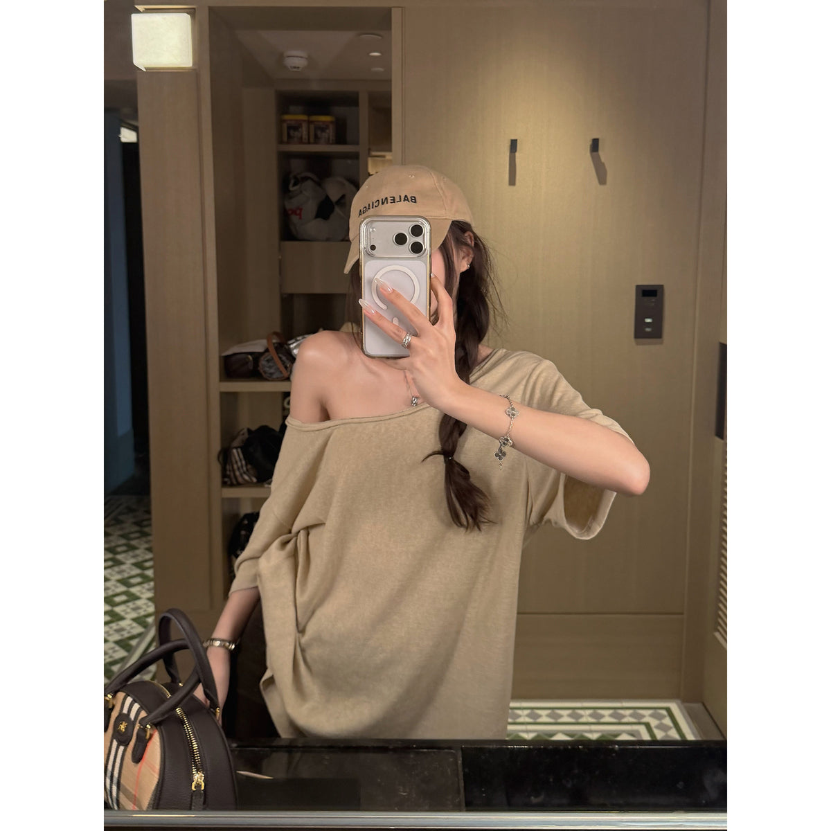 Women's Relaxed Off-Shoulder Linen-Feel T-Shirt alternate view