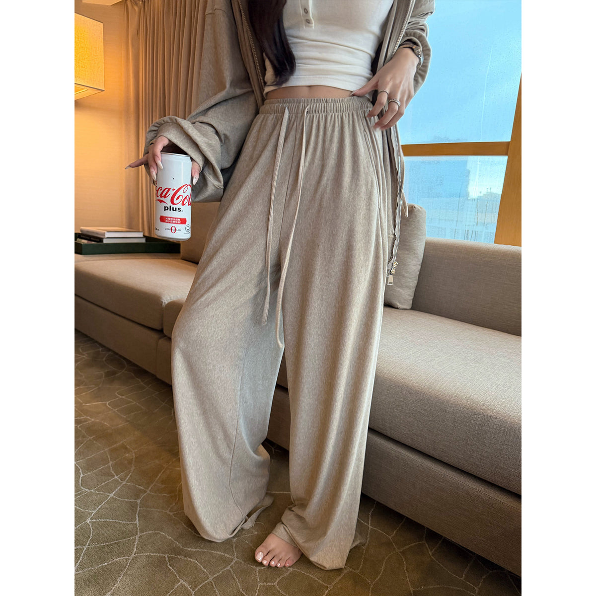 Women's Lyocell Wide-Leg Relaxed Pants alternate view