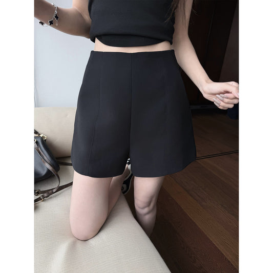 Women's Relaxed Shorts front view