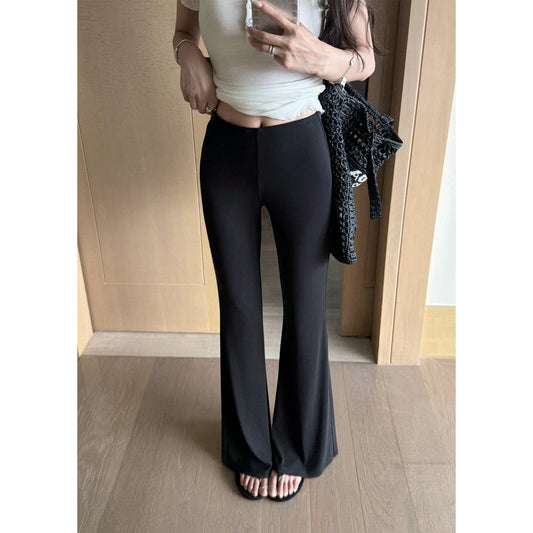 Women's Relaxed Pants front view