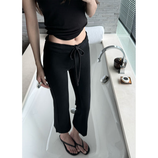 Women's Relaxed Everyday Essential front view