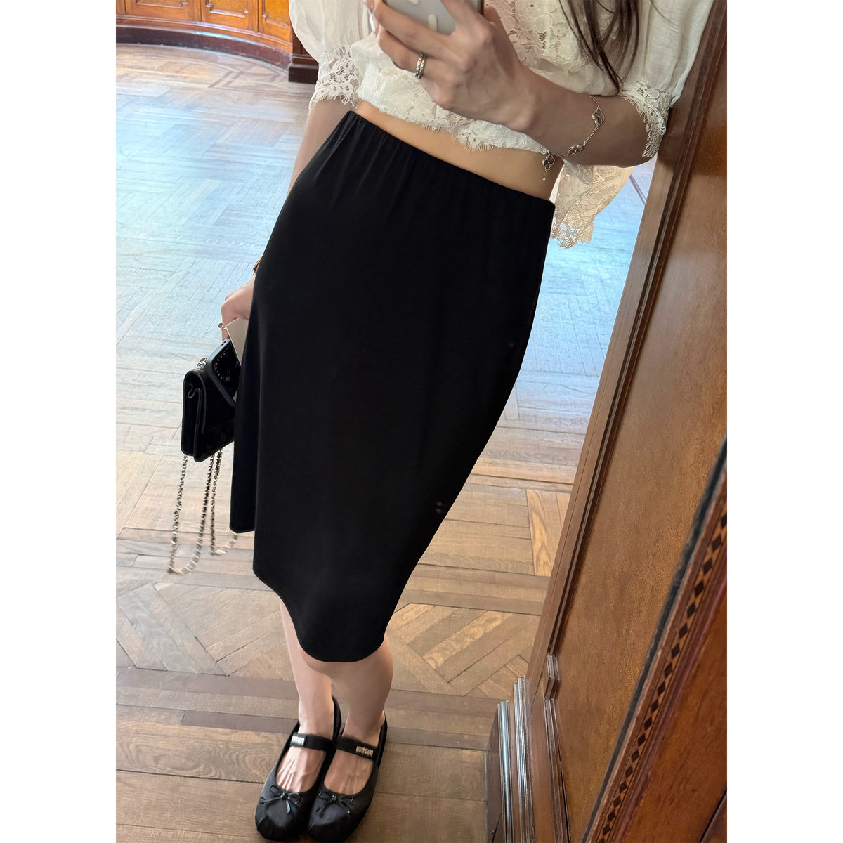 Women's Relaxed Skirt front view