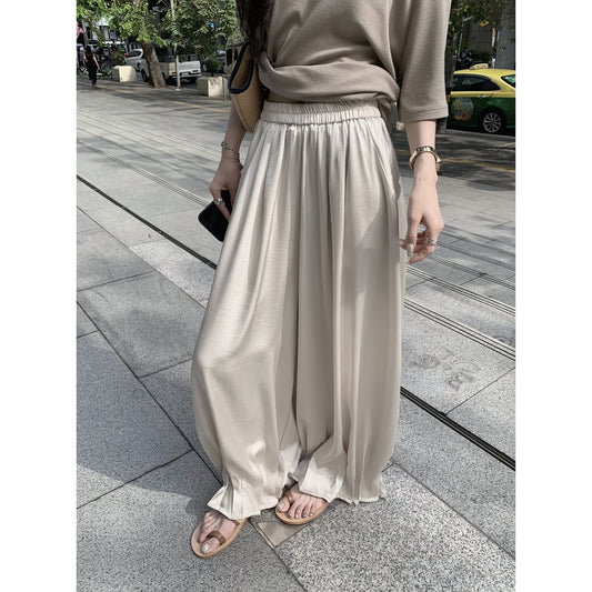 Women's Relaxed Pants front view