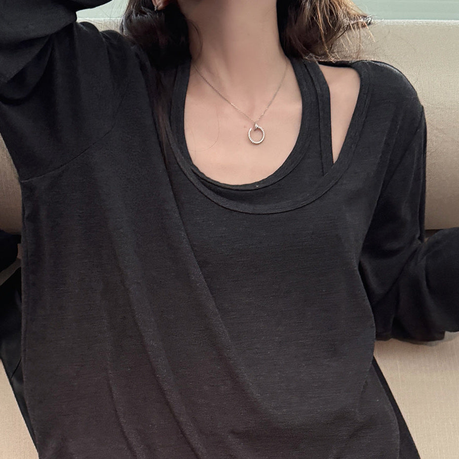 Women's Relaxed Long-Sleeve Top detail view