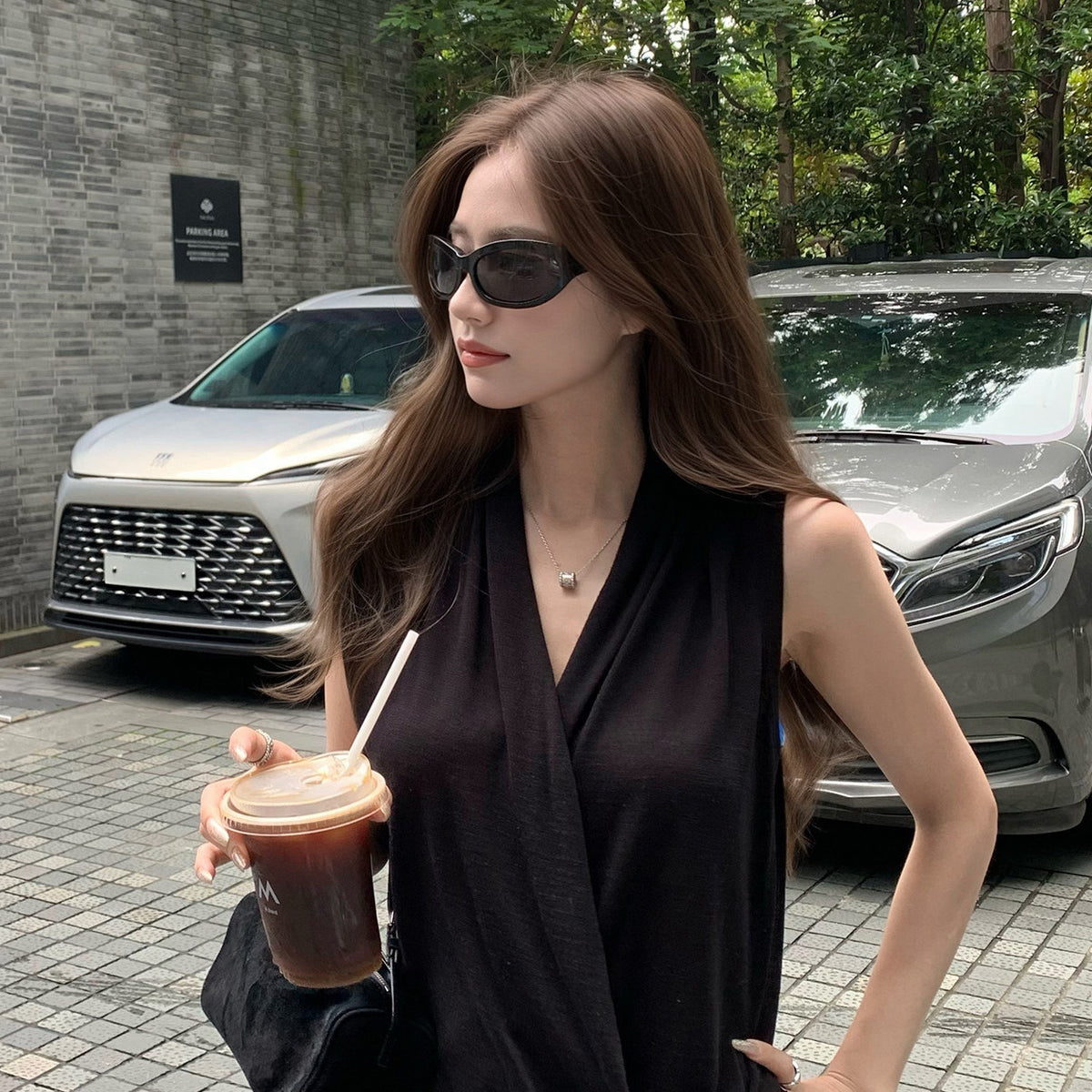 Women's Lyocell Linen-Blend Relaxed Everyday Essential detail view