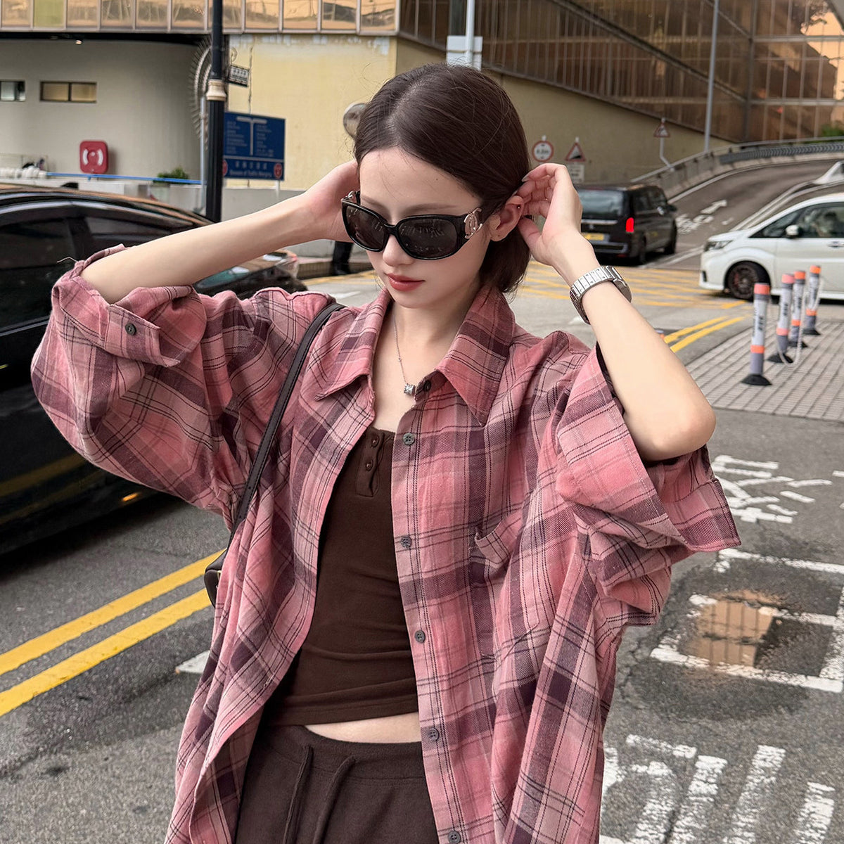 Women's Plaid Relaxed Shirt detail view