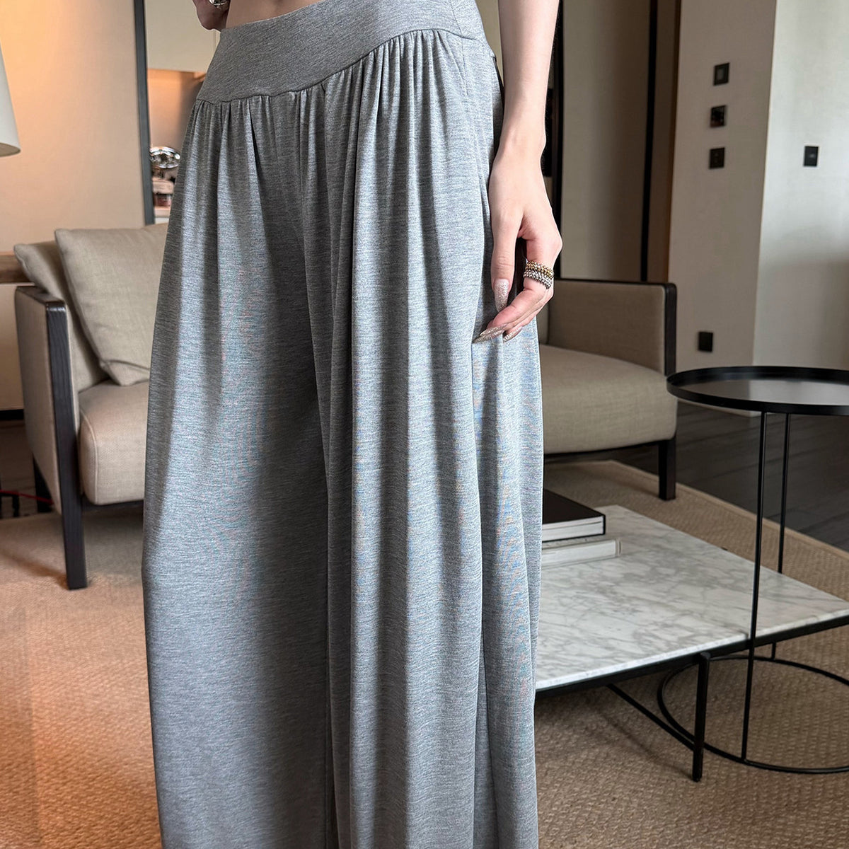 Women's Relaxed Pants detail view