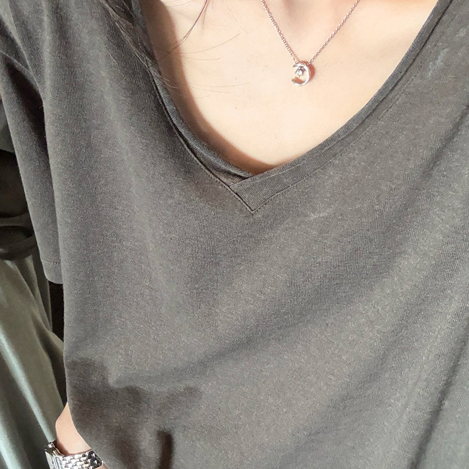 Women's Relaxed V-Neck T-Shirt detail view