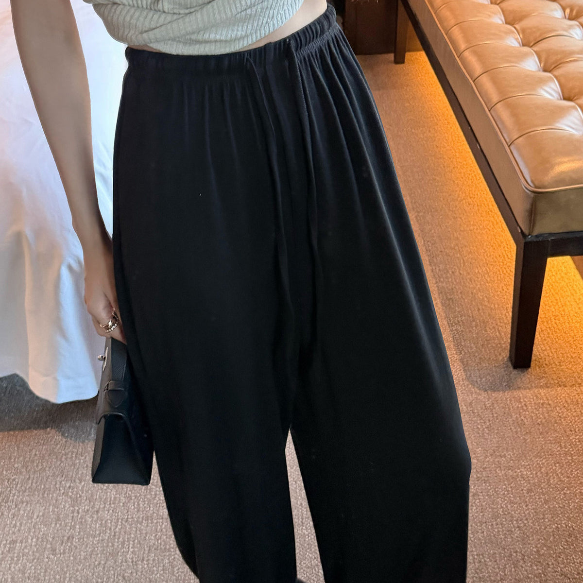 Women's Wide-Leg Pants detail view