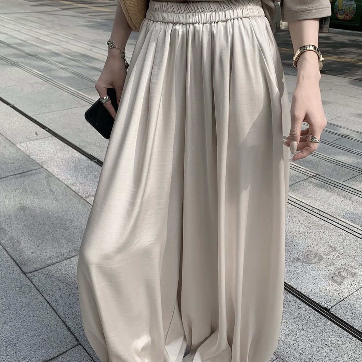Women's Relaxed Pants detail view