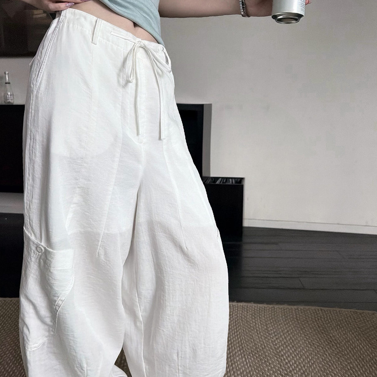 Women's Wide-Leg Pants detail view