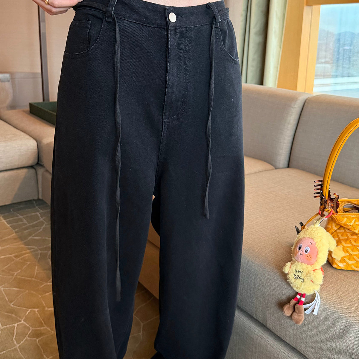 Women's Relaxed Drawstring Wide-Leg Jeans detail view