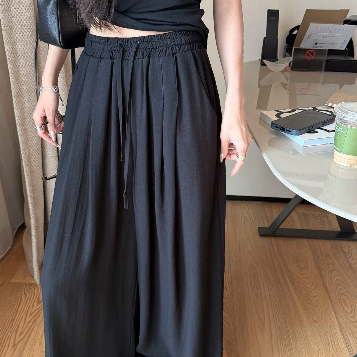 Women's Wide-Leg Pants detail view