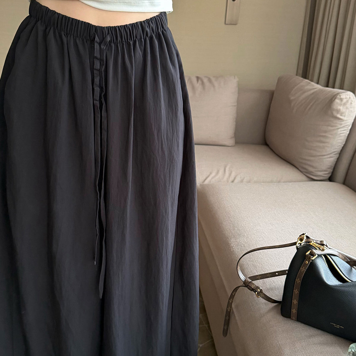 Women's Washed Wide-Leg Pants detail view