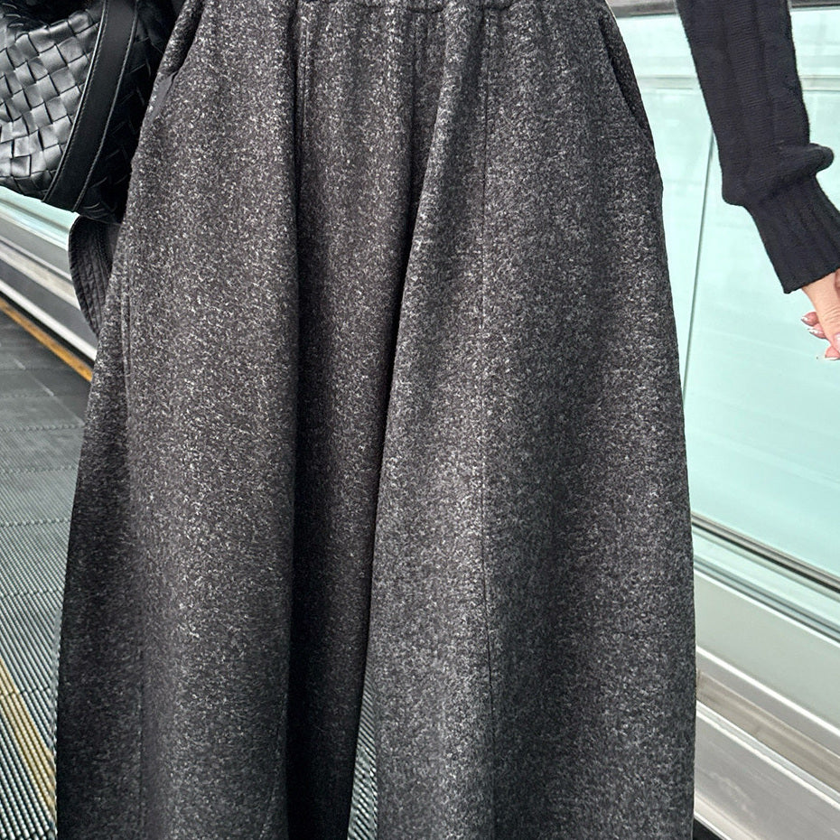 Women's Fleece-Lined Wide-Leg Relaxed Pants detail view