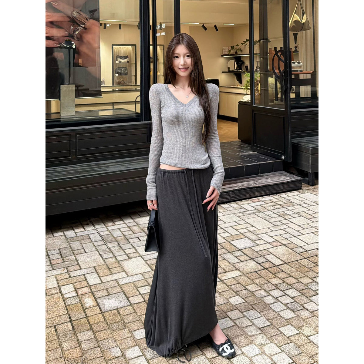 Women's Relaxed Skirt alternate view