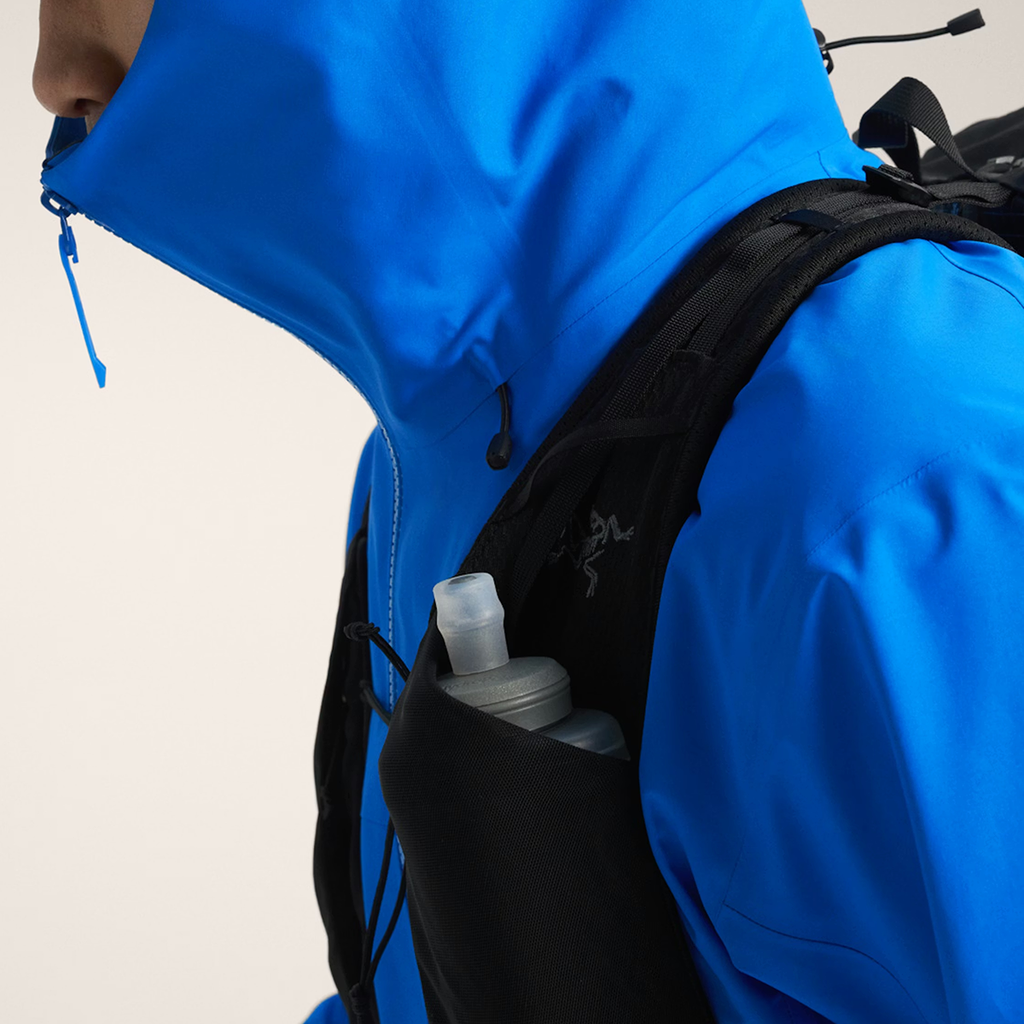 Arc'teryx Beta SV Unisex GORE-TEX Pro Hooded Shell Jacket – Ripple Blue