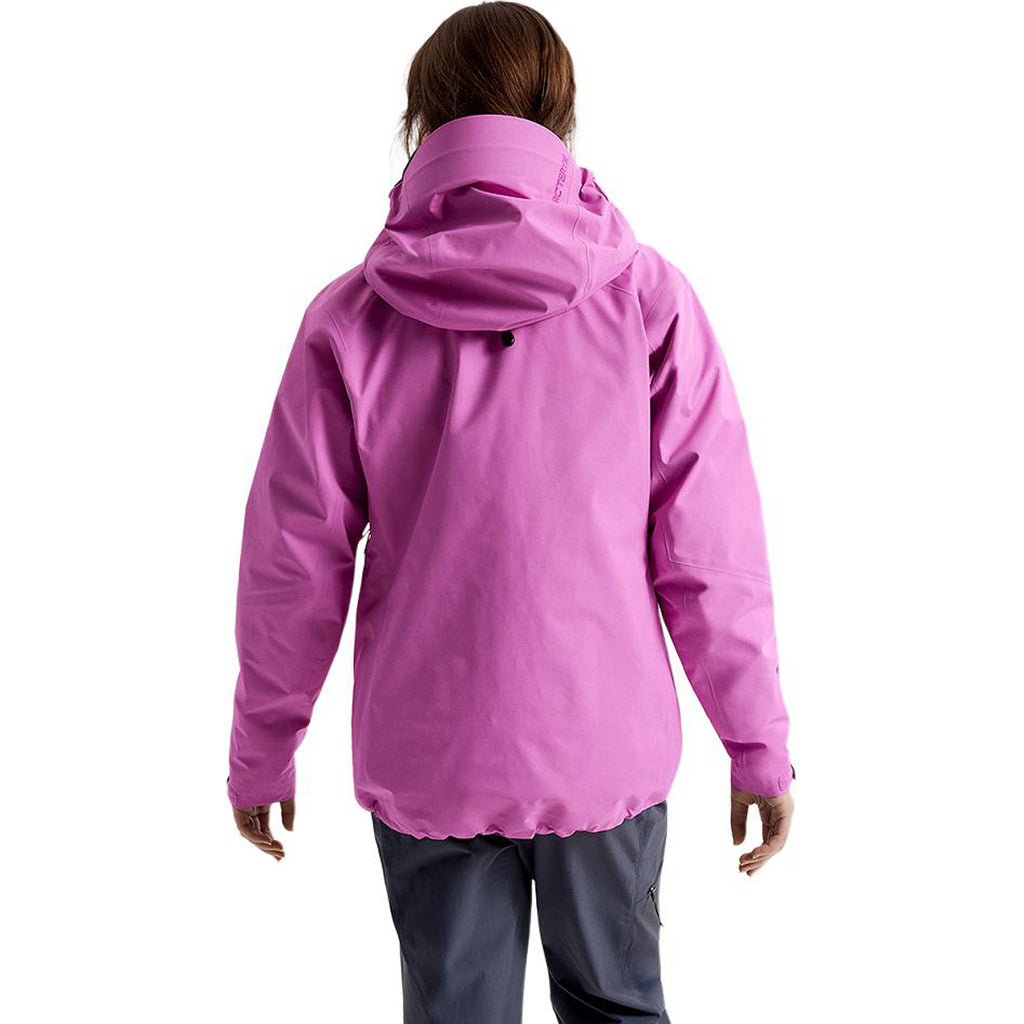 Arc'teryx Beta SL Women's Lightweight GORE-TEX Hooded Shell Jacket – Dawn Pink