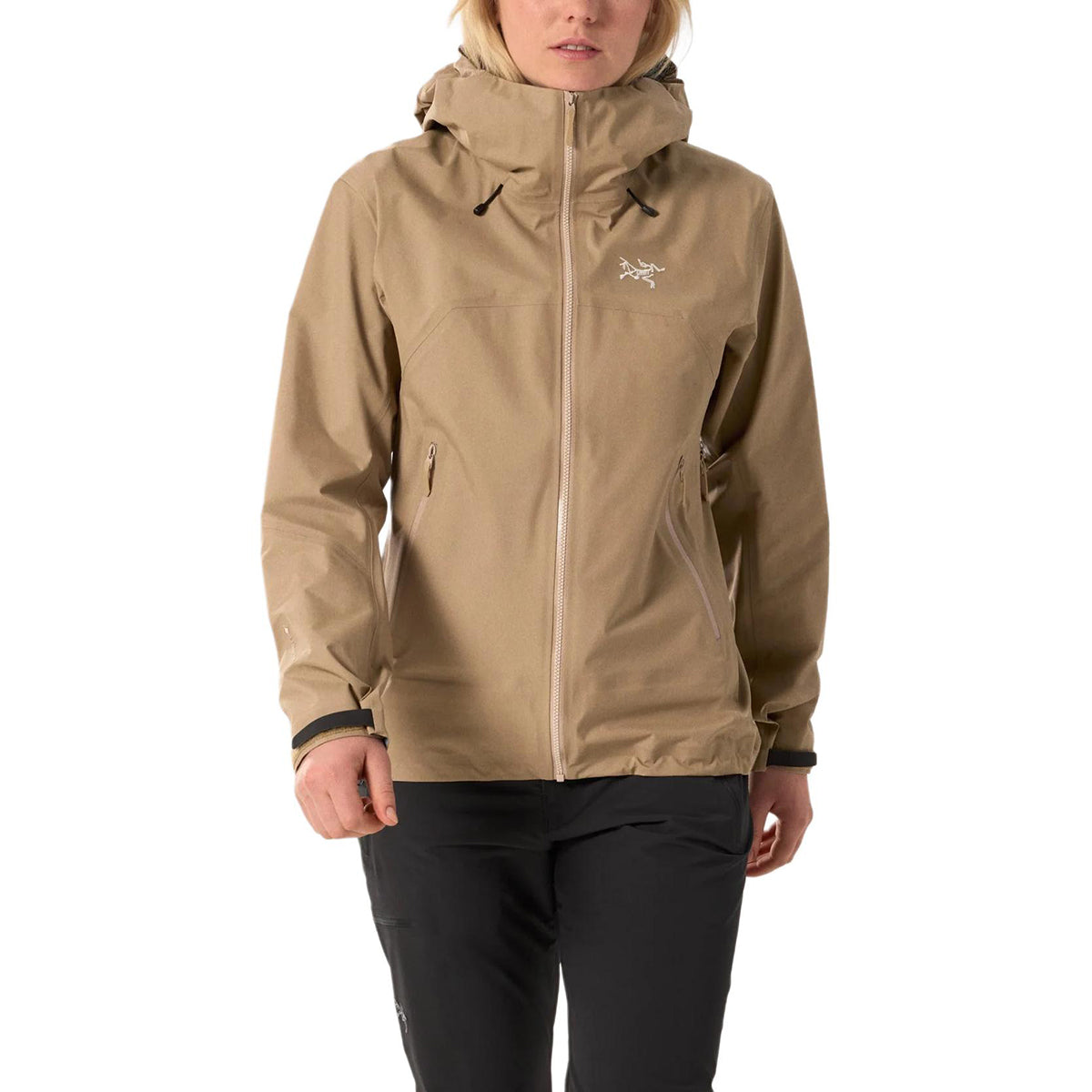 Arc'teryx Beta SL Women's Lightweight GORE-TEX Hooded Shell Jacket – Sandstone Brown