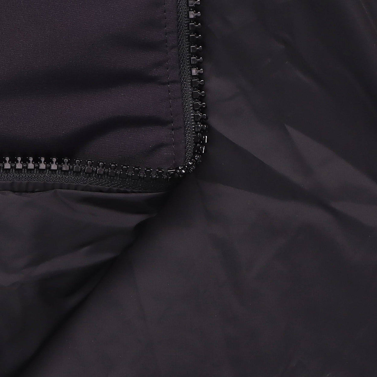 Canada Goose Mystique Red Label Women's Long Duck Down Parka – Black