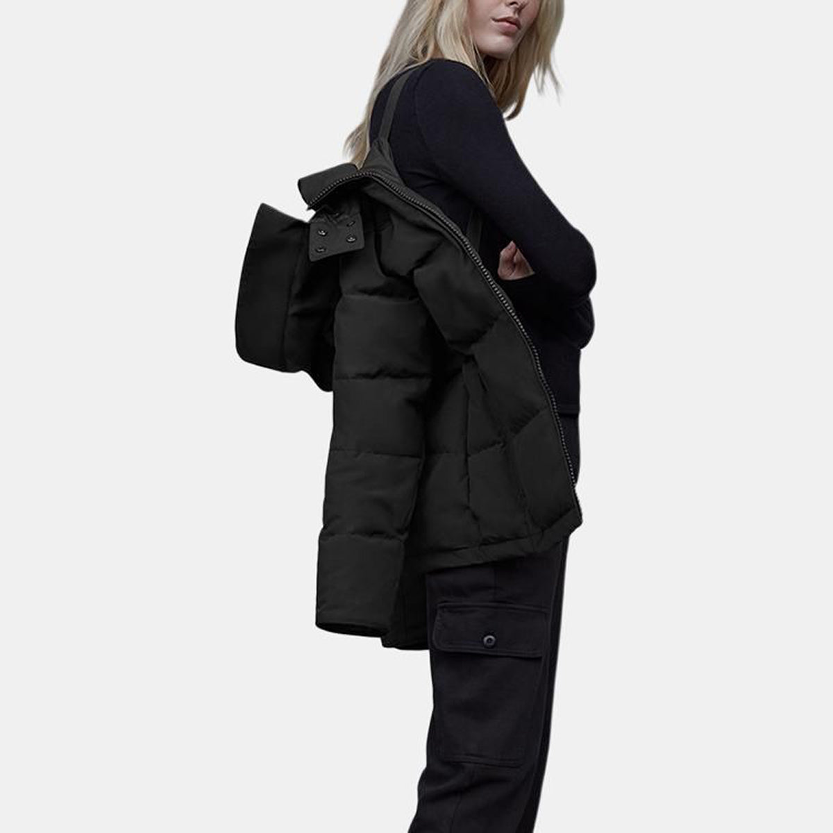 Canada Goose Chelsea Red Label Women's Hooded Down Parka – Black